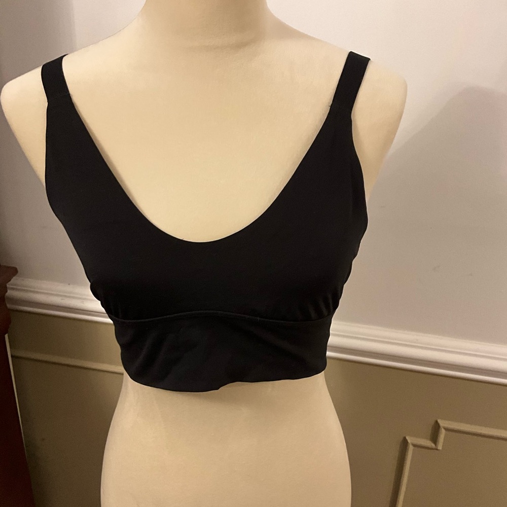 Aerie Chill Play Move Bra- Size M